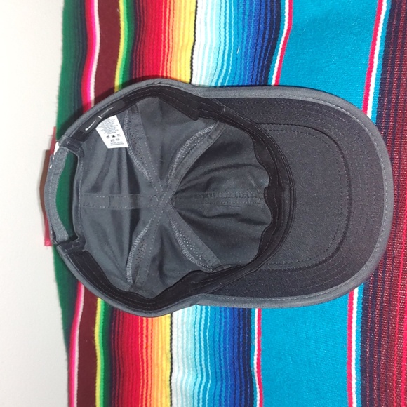 Nike Featherlight Dri-Fit Merchant & Gould Company Adjustable Gray White Hat - Picture 10 of 11